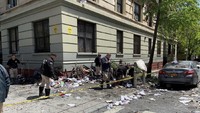 Dalam insiden ini, tiga orang juga dibawa ke rumah sakit untuk dirawat karena menghirup asap kebakaran. Foto: New York City Fire Department via Twitter