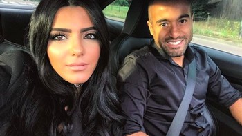Berumur 27 tahun, istri Moura bernama Larissa Saad. Mereka menikah tahun 2016. Seperti Moura, Larissa juga berkewarganegaraan Brasil. Foto: istimewa