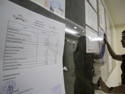 Kalibata City Pajang Laporan Keuangan di Akses Lift Apartemen
