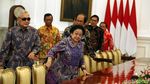Jokowi Terima Kedatangan Megawati Hingga Mahfud MD di Istana