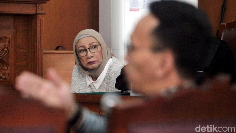 Ratna Sarumpaet Jalani Sidang Pemeriksaan Terdakwa Hari Ini Ratna Sarumpaet Jalani Sidang Pemeriksaan Terdakwa Hari Ini