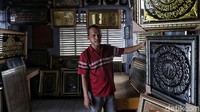 Pembelian kaligrafi akan terus ramai saat memasuki pertengahan puasa.