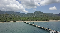 Inilah bentangan dermaga khusus wisatawan di Pulau Komodo (Muhammad Zaky Fauzi Azhar/detikcom)