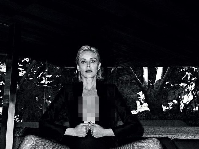 Pada penampilan untuk sampul majalah fashion tersebut, wanita yang dijuluki sebagai simbol seksnya Hollywood itu tampil menggunakan leotard hitam. Foto: dok. Vogue Portugal