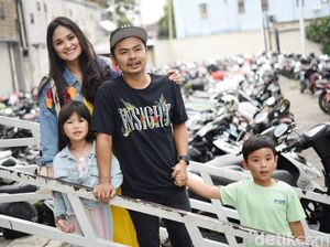 5 Fakta Wendy Cagur yang Anaknya Bisa Prediksi Masa Depan