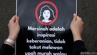 Kasus tewasnya Marsinah kini telah berumur 26 tahun dan belum terungkap siapa pelaku dibalik pembunuhan tersebut.
