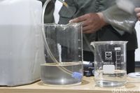 Peneliti Unjani Buat Penyaring Limbah Berbahan Sayuran Busuk