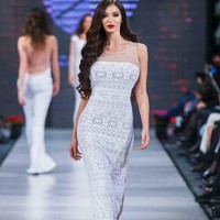 Setelah putus dari Neymar, Soraja sempat dikabarkan berpacaran dengan pengusaha tajir asal Turki Cengiz Siklaroglu. Pria yang dikenal sebagai CEO perusahaan Silahsan Holding itu diketahui berbisnis jual-beli alat-alat militer. Foto: Dok. Instagram, Facebook