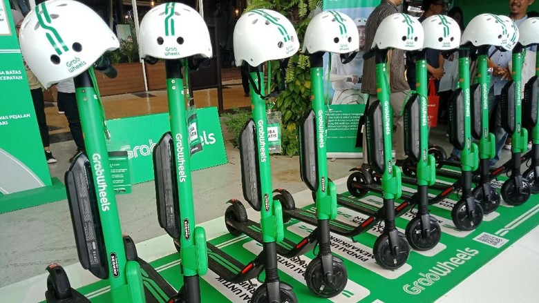 Grab Buka Suara soal Pengguna GrabWheels Tewas Ditabrak Mobil di Senayan Grab Buka Suara soal Pengguna GrabWheels Tewas Ditabrak Mobil di Senayan