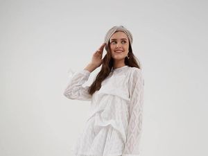 10 Blus Lengan Panjang untuk Tampil Manis di Acara Bukber Ramadhan