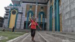 Keceriaan Anak-anak Bermain di JIC Meski Tengah Puasa