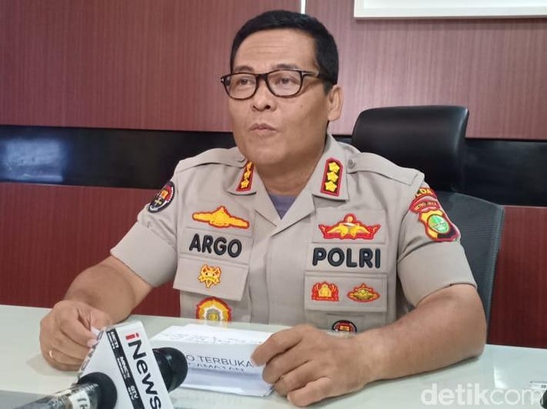 Polisi Kembali Panggil Sofyan Jacob terkait Kasus Makar Senin 17 Juni Polisi Kembali Panggil Sofyan Jacob terkait Kasus Makar Senin 17 Juni