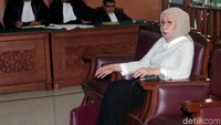 Dalam persidangan sebelumnya, Ratna mengaku pernah mengkonsumsi obat antidepresan karena stres. Insank membenarkan dokter yang akan dihadirkan menjadi saksi yang meringankan adalah psikiater.