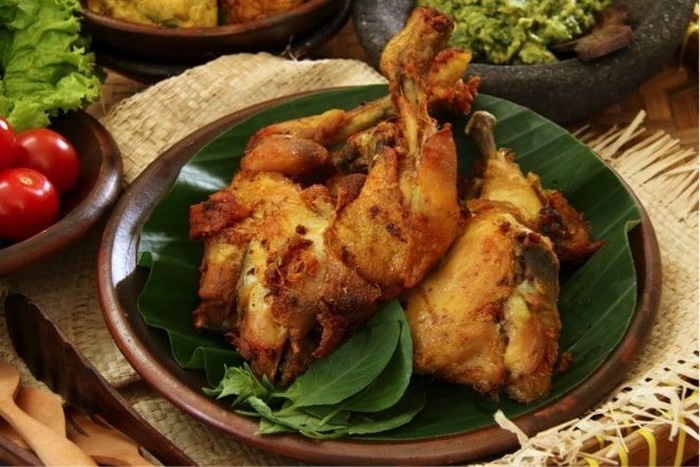 3 Stok Makanan yang Bisa Diolah Praktis untuk Sahur dan Berbuka