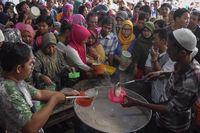 5 Masjid Raya di Indonesia Ini Sajikan Takjil Istimewa Selama Bulan Puasa