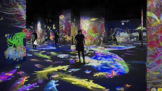 Mengenal teamLab yang Populerkan Seni Digital Interaktif ke Dunia