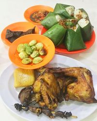 Buat Sahur, Cicipi 5 Nasi Uduk yang Buka Tengah Malam Ini