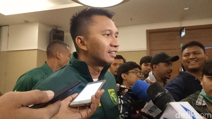 Azrul Ananda, presiden Persebaya