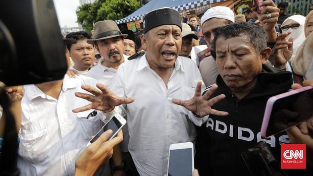 Wiranto soal Eggi Tersangka: Melanggar Ya Dihukum, Titik