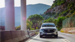 Kecenya Crossover Listrik Mercedes-Benz EQC