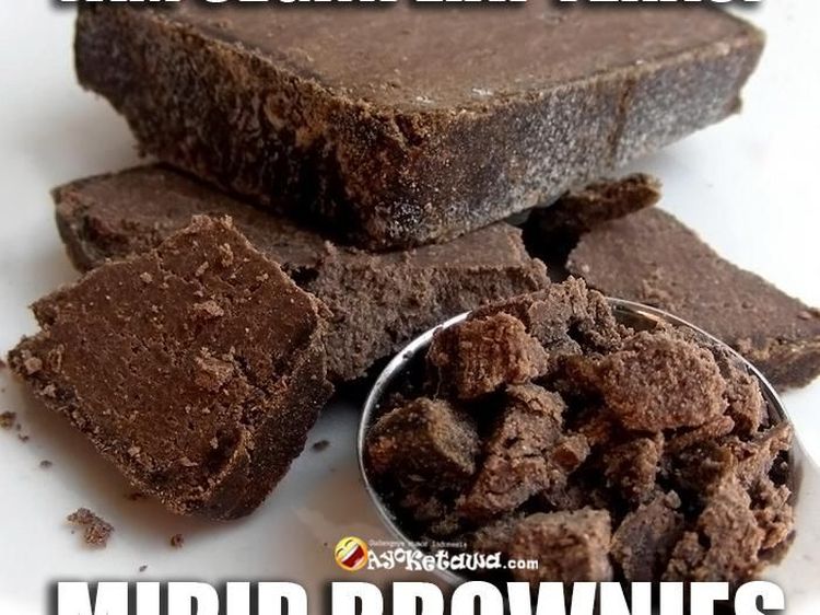 12 Meme Gagal Fokus Saat Puasa, Gulungan Kanebo Dikira  Dadar Gulung!