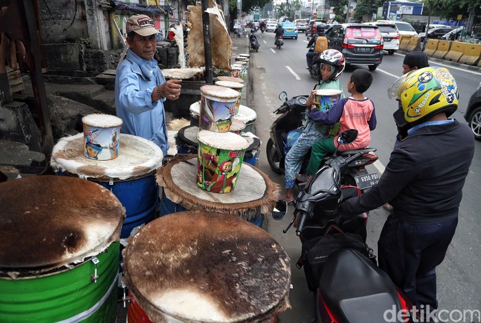 Berkah Melimpah Perajin Bedug di Bulan Ramadhan