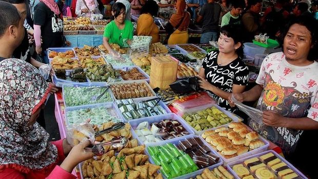 Buka Puasa di Bandung? Yuk, Mampir ke 5 Pasar Takjil Ini