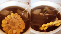 Sesuai namanya, akun _sadfood di Instagram merangkum kisah-kisah miris dan menyedihkan dari netizen terkait makanan pesananya. Seperti sayur asem dengan lembaran jagung manis super tipis ini! Foto: Instagram _sadfood