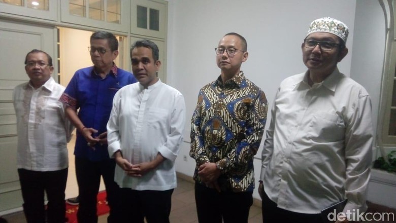 Arief Poyuono Usir Demokrat, Hinca: Nggak Ada Urusannya, Kami Solid Arief Poyuono Usir Demokrat, Hinca: Nggak Ada Urusannya, Kami Solid