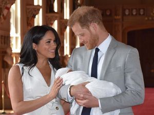 Putra Pangeran Harry-Meghan Markle Bisa Dapat Gelar Pangeran, Ini Syaratnya