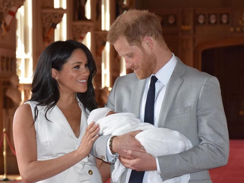 Penyiar Radio BBC Akhirnya Minta Maaf Usai Hina Bayi Pangeran Harry-Meghan