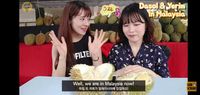 Cicip Durian Untuk Pertama Kali, Cewek Korea Ini Langsung Ketagihan