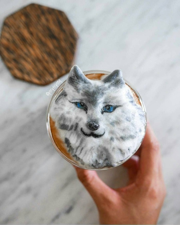 Barista Ini Hadirkan Hewan  Buas  Dalam Bentuk Latte Art Keren