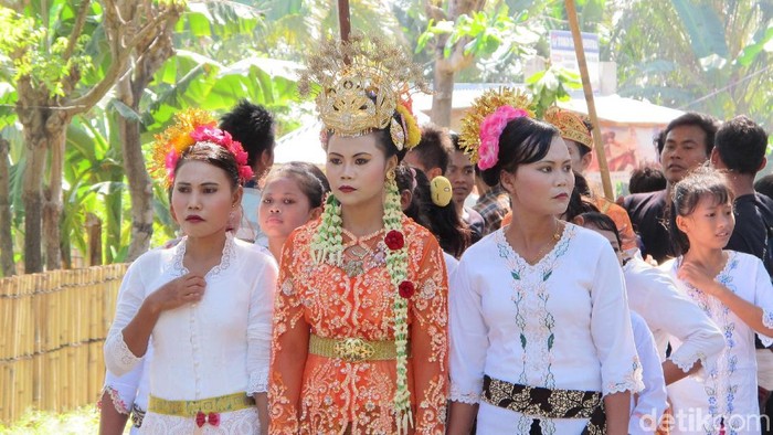 pernikahan suku sasak sade