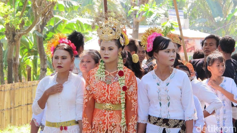 Tradisi Pernikahan Unik Di Indonesia Kawin Lari Di Lombok