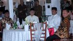 Momen Jokowi Buka Puasa Bersama Zulkifli Hasan