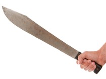 Petani di Bone Dibacok Teman Usai Tenggak Miras, Pelaku Ditangkap