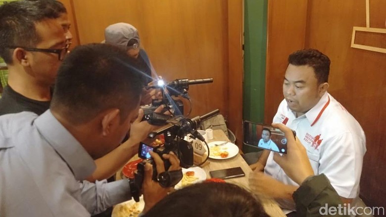 DPRD Garut Sayangkan Kasus Jenazah Terpaksa Diantar Taksi Online DPRD Garut Sayangkan Kasus Jenazah Terpaksa Diantar Taksi Online