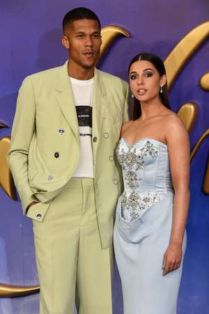 Naomi Scott Dihujat karena Peran Jasmine, Mena Massoud 