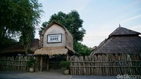 Inilah Desa Sasak Sade, desa tradisional yang berada di wilayah Rembitan, Lombok Tengah. Desa ini hanya berjarak 13 Km atau 25 menit perjalanan dengan mobil dari bandara. (Syanti/detikcom)