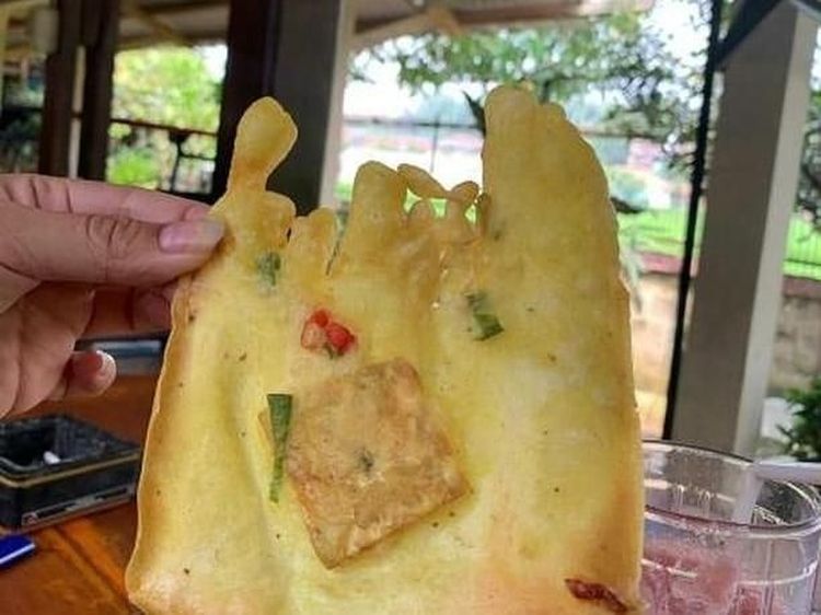 Hiks! Begini Kumpulan Kisah Miris Netizen dengan Makanan Pesanannya