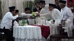 Momen Jokowi Buka Puasa Bersama Zulkifli Hasan