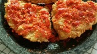 Enak banget sih ini. Telur dadar dengan paduan irisan daun bawang yang enak dimakan dengan nasi dan kering tempe. Foto: Instagram@laperbangetdotid