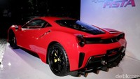 CEO Ferrari Jakarta, Indraguna Sutowo.menegaskan bahwa ini adalah unit pertama Pista di Indonesia dan sudah siap untuk dipesan oleh peminatnya di tanah air.