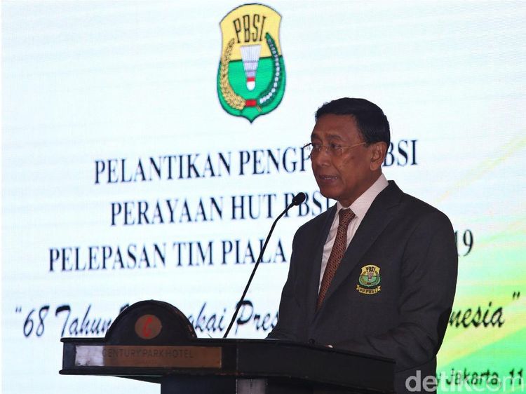 Borongan, 8 Pengurus Provinsi PBSI Dilantik Wiranto di Jakarta