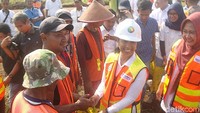 Rini pun yakin bandara JB Soedirman akan dapat selesai dalam waktu 12 bulan. Dengan demikian saat masa mudik Lebaran 2020 sudah dapat digunakan oleh pesawat komersial.