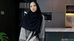 Lindswell Kwok Ratu Wushu yang Kini Berhijab