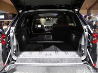 Pintu bagasi X5
