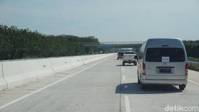 Pengusaha Bus Minta Tarif Tol Trans Sumatera Turun