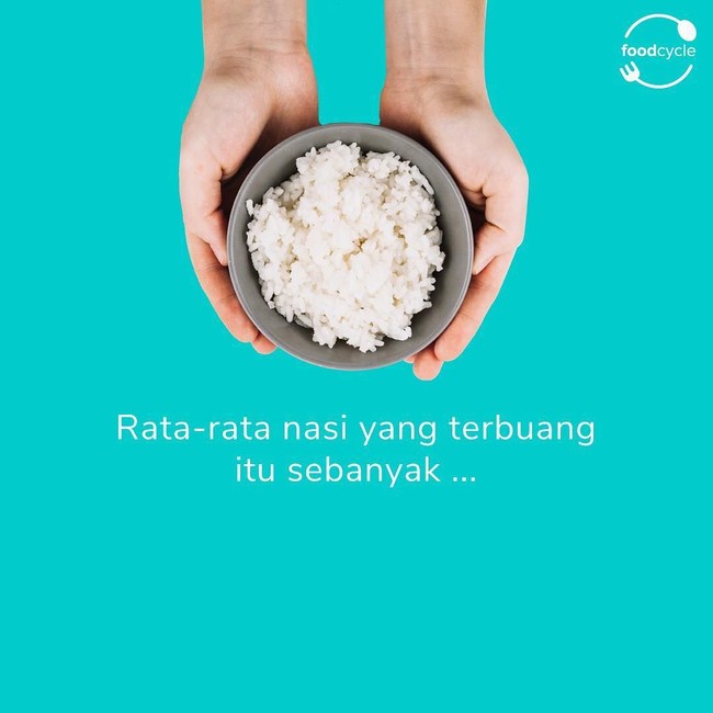 Salut! 5 Kisah Umat Muslim Bagikan Makanan Gratis pada Umat Kristiani di Hari Natal
